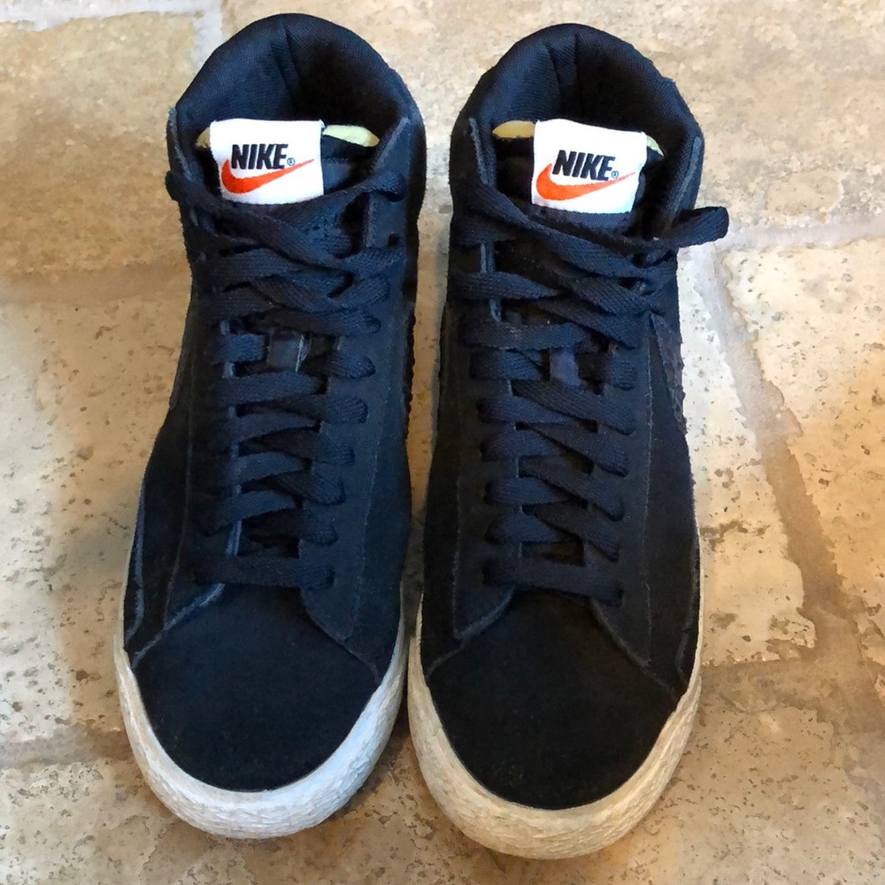 Nike black high tops